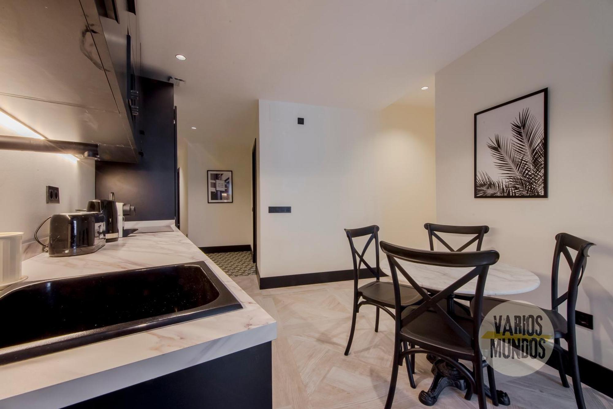 Wonderful Apt Para 7 En Preciados-Plaza Del Carmen E2 Madrid Exteriör bild